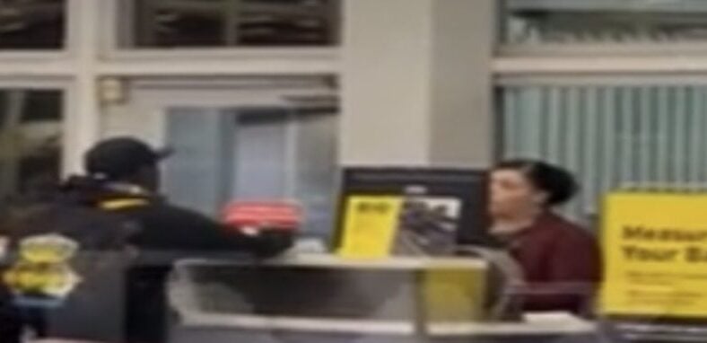 Flavor Flav goes off on Spirit Airlines employee after missing flight