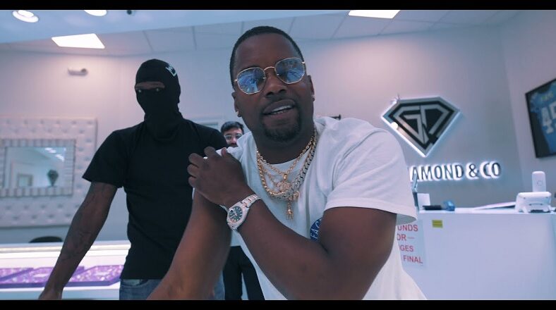 Itz Presidential represents Mobile AL with Watch How I Flex