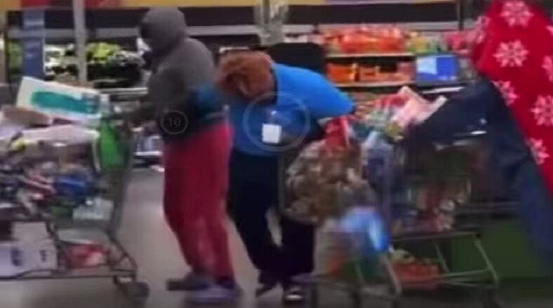 Shoplifters hit Walmart employee in the head as they run out