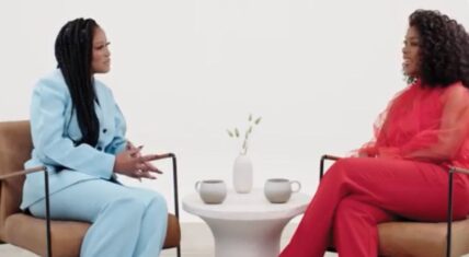 Keke Palmer does Angela Bassett impression in front of her