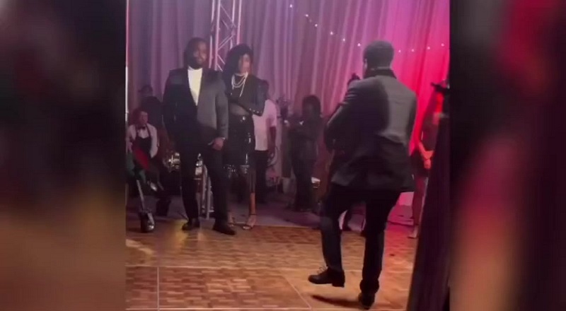 Cam'ron and Mendeecees engage in tap-dancing battle