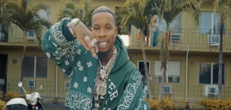 Tory Lanez hires Suge Knight's former attorney 