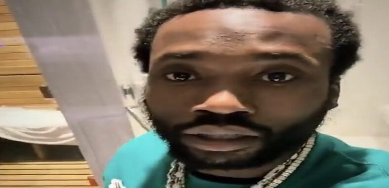 Meek Mill freestyles after Eagles clinch Super Bowl berth