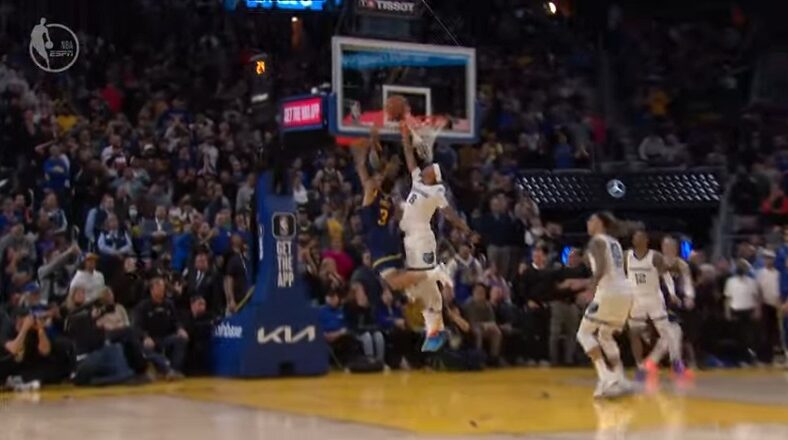 Jordan Poole makes incredible game winner vs Grizzlies