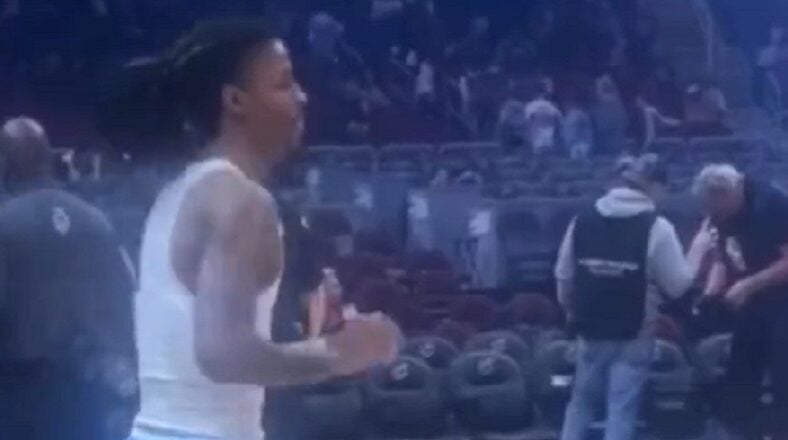 Ja Morant ignored children behind him calling his name