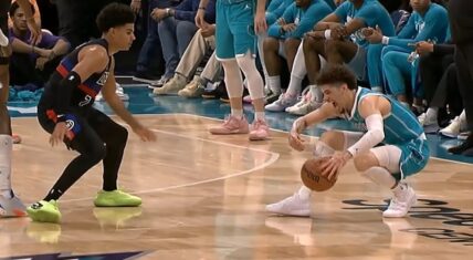 LaMelo Ball says he heard a pop after ankle fracture vs Pistons