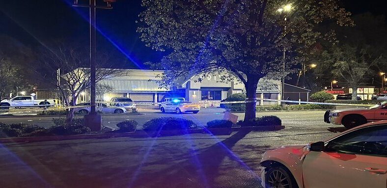 Two people pass from shooting outside of Yo Gotti's restaurant
