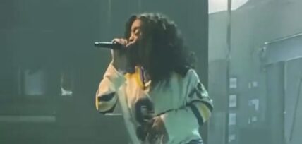 SZA postpones "SOS Tour" concert in Philadelphia 