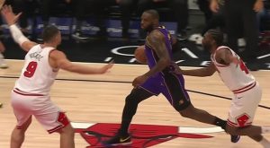 LeBron James clowned for traveling against Bulls