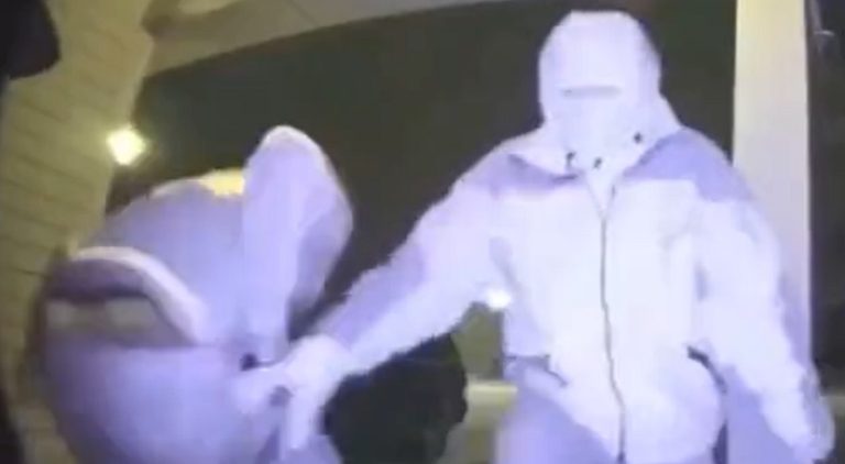 Man shot himself in the leg trying to break into a house