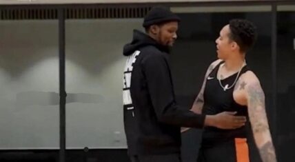 Pic of Kevin Durant touching Brittney Griner's waist goes viral