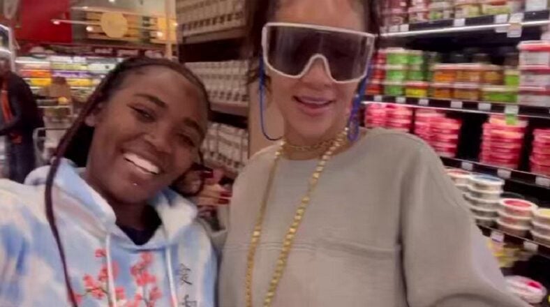 Rihanna does video with fan she met at LA grocery store