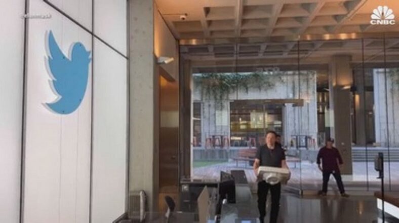 Twitter made $11 million in three months from Twitter Blue