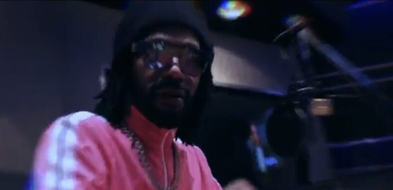 Juicy J releases "No Rapper" with Aleza, Slimeroni & K Carbon