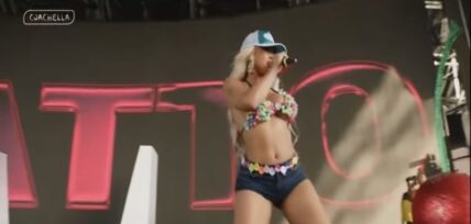 Saweetie rumored to be dating YG
