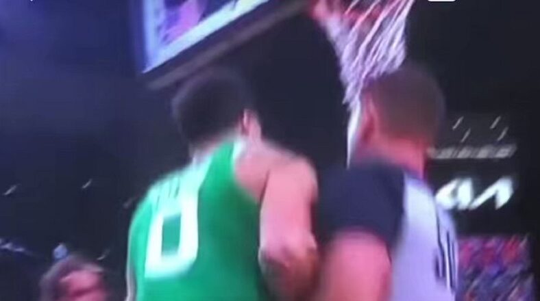 Jayson Tatum gets backlash for shoving ref without consequences