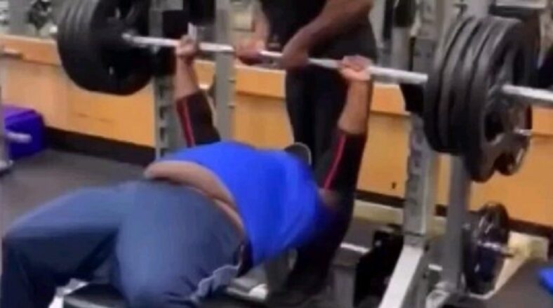 Man drops 280 pounds on his chest while bench pressing