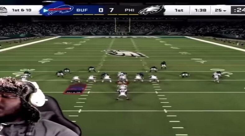 Man livestreams drive-by while playing Madden on livestream