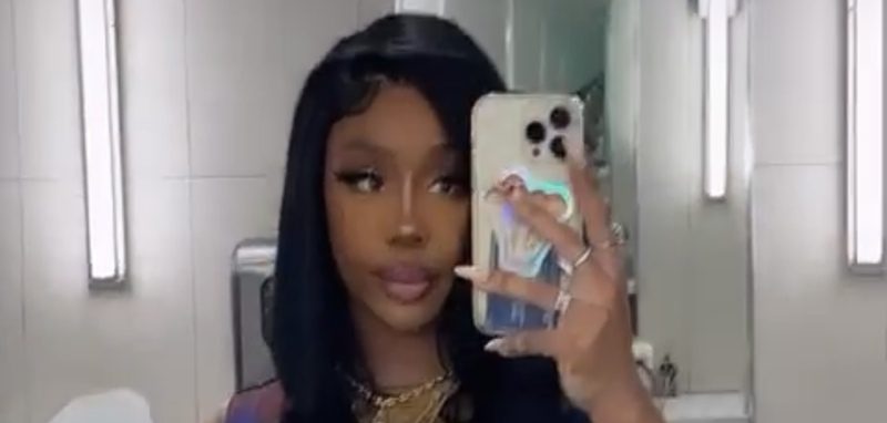 SZA denies rumored "SOS" deluxe tracklist