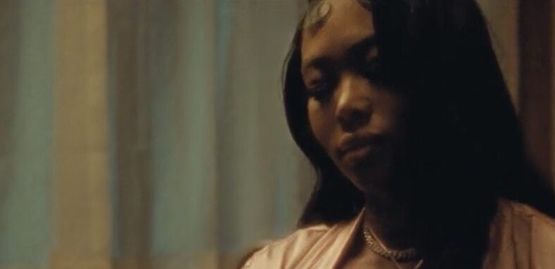 Summer Walker releases "Pull Up" video and has Lil Meech cameo