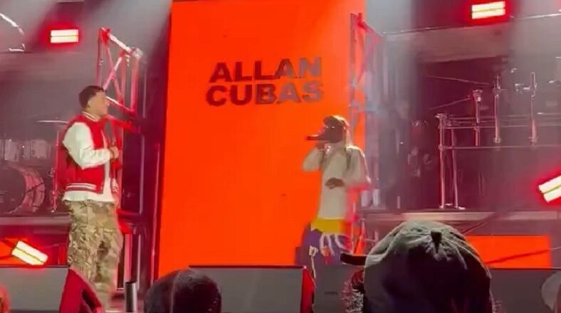 Lil Wayne cancels performance because fans don't like his artist