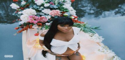 Summer Walker's "Clear 2: Soft Life" debuts at number 26 in US
