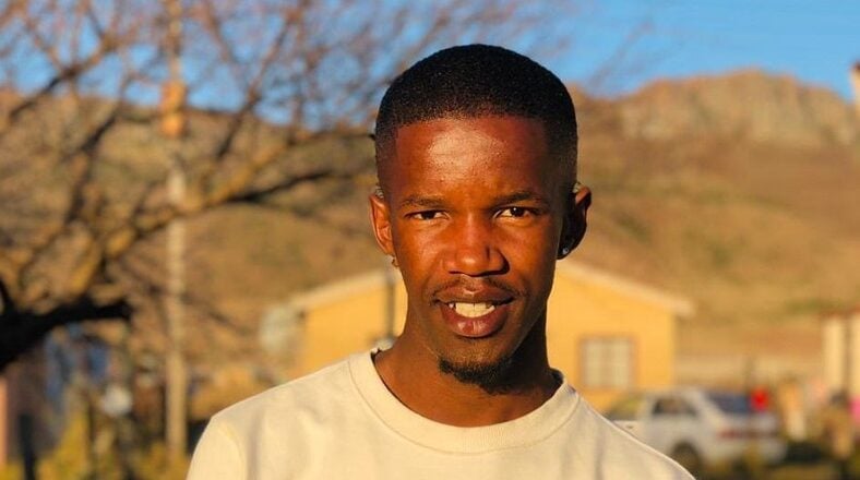 Jamie Foxx lookalike goes viral on social media