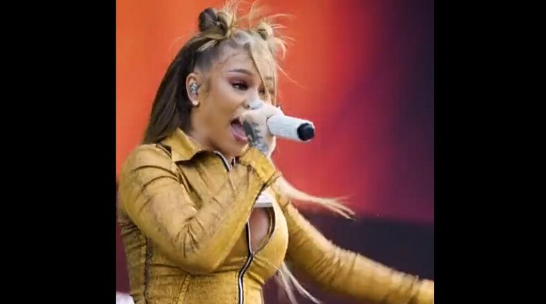 Latto threatens fan who threw trash at her during performance