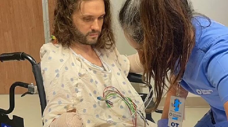 Man loses both hands and part of his feet after flea bite