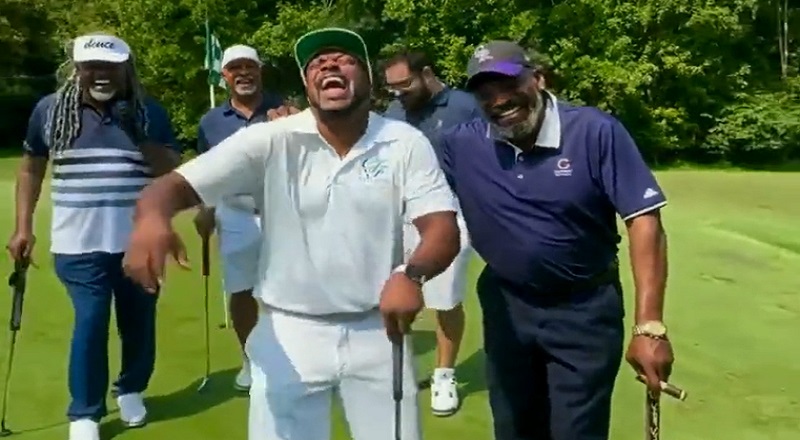 Chris Tucker and Don DC Curry share jokes on the golf course
