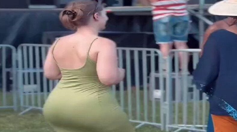 South African woman takes social media because of back side