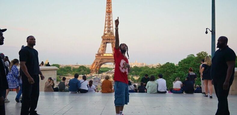 Quavo releases video for "Hold Me"