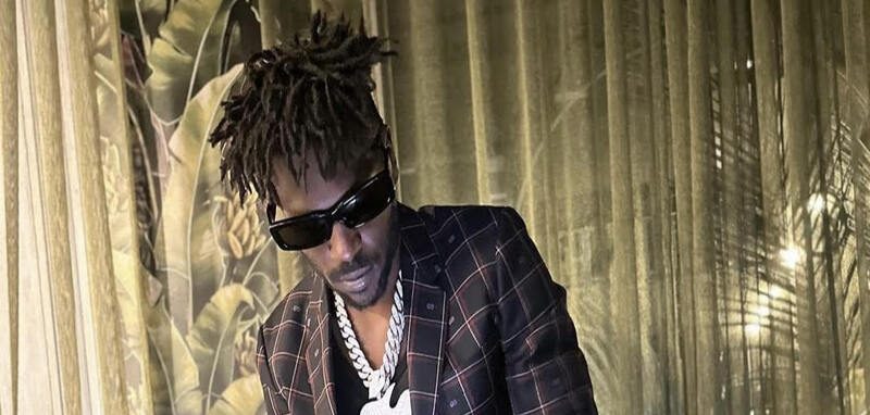 Antonio Brown ordered to be arrested for missed child support