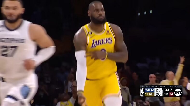LeBron James commits to play with Team USA next summer