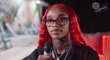 Sexyy Red said a man robbed a man and gave her the money