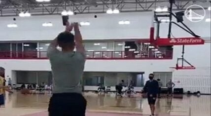 Steph Curry shoots 3-pointers for 5 minutes straight without missing