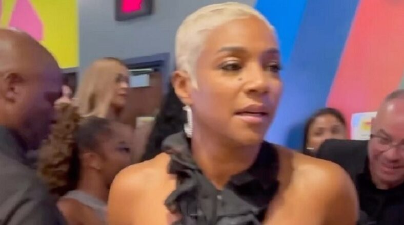 Tiffany Haddish chases Shakira as she ignores her