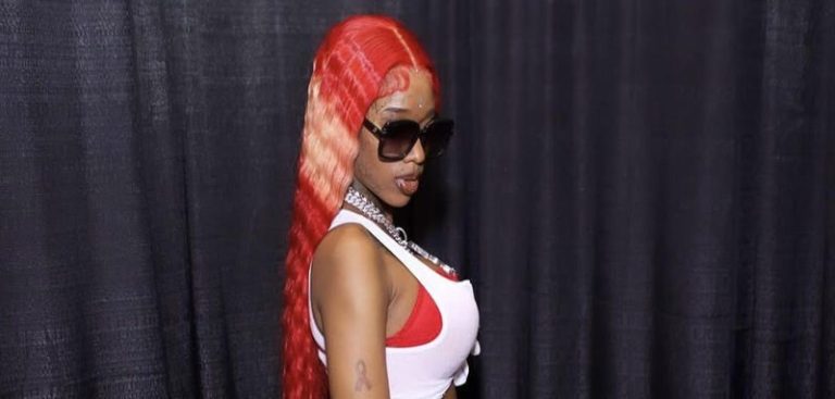 Sexyy Red meets Kodak Black while shooting video in Florida