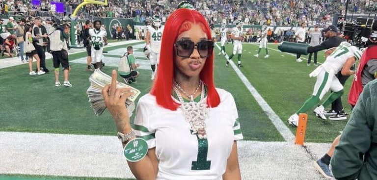 Sexyy Red attends invite by New York Jets to game vs Buffalo Bills