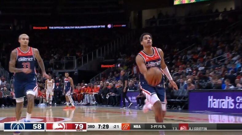 Jordan Poole booed for lob while Wizards were down by 21