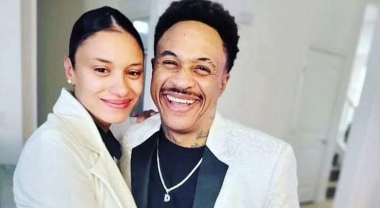 Orlando Brown goes viral for photo with his wife