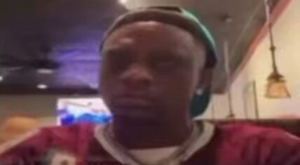 Boosie tells the waiter that the restaurant's food is nasty