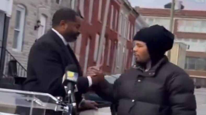 Gervonta Davis buys his old Baltimore neighborhood