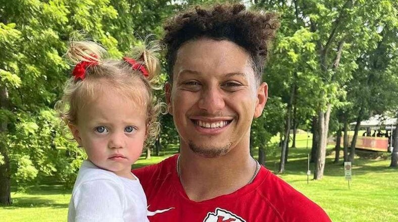 Woman goes viral saying Patrick Mahomes' daughter isn't Black