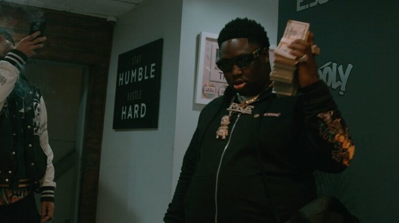 Big Moochie Grape releases "Wake Em Up" single