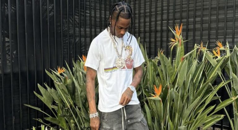 Travis Scott to perform on "Saturday Night Live" on March 30