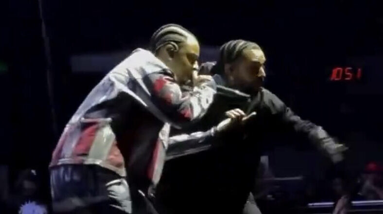 21 Savage brings out Drake during Toronto concert