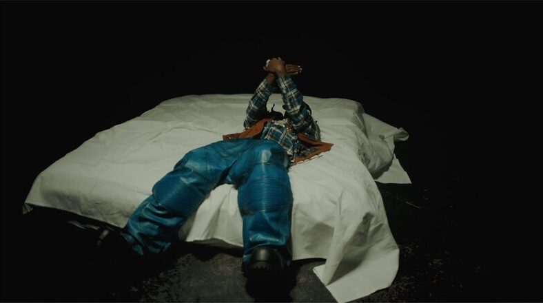 Don Toliver and Kodak Black release visuals for "Brother Stone"