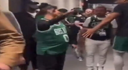 Ella Mai rumored to be expecting child with Jayson Tatum