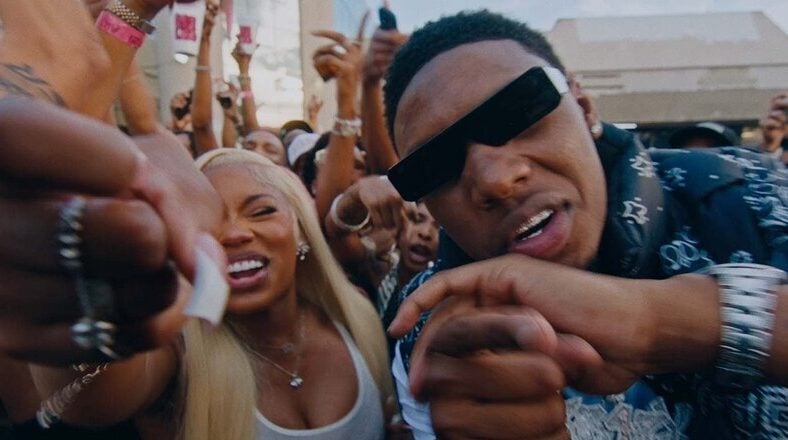 Monaleo and Rob49 release visuals for "Don Who Leo" remix